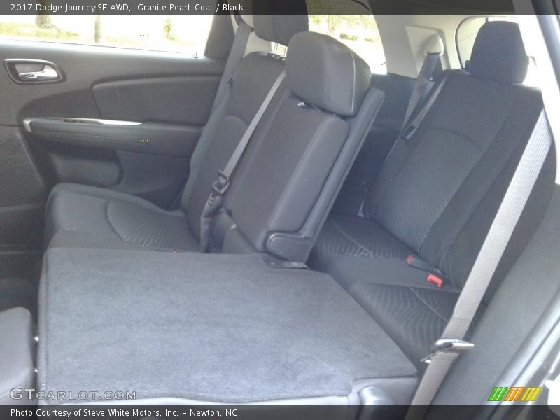 Granite Pearl-Coat / Black 2017 Dodge Journey SE AWD