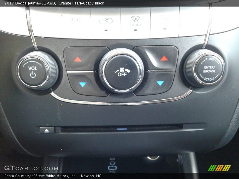 Granite Pearl-Coat / Black 2017 Dodge Journey SE AWD