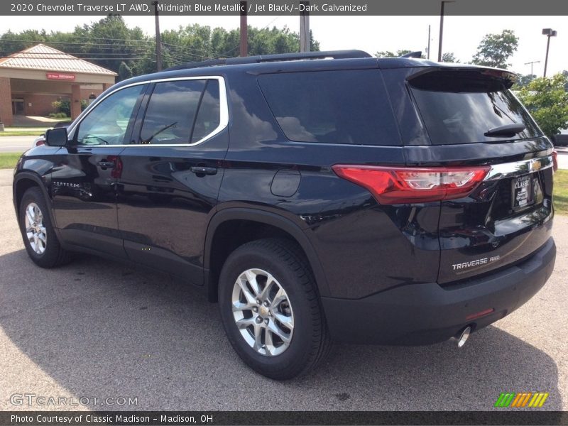 Midnight Blue Metallic / Jet Black/­Dark Galvanized 2020 Chevrolet Traverse LT AWD