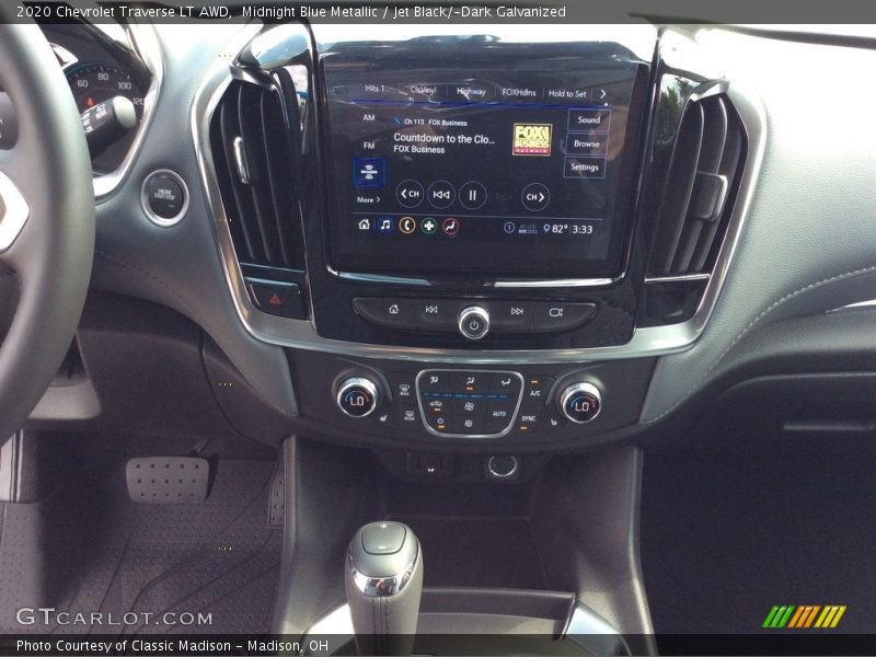 Midnight Blue Metallic / Jet Black/­Dark Galvanized 2020 Chevrolet Traverse LT AWD