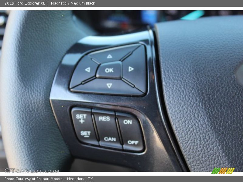 Magnetic / Medium Black 2019 Ford Explorer XLT
