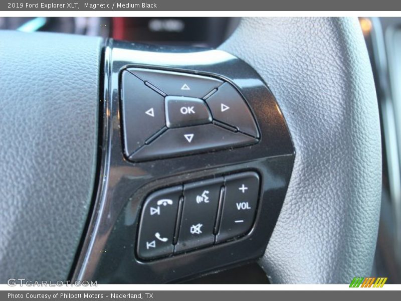 Magnetic / Medium Black 2019 Ford Explorer XLT