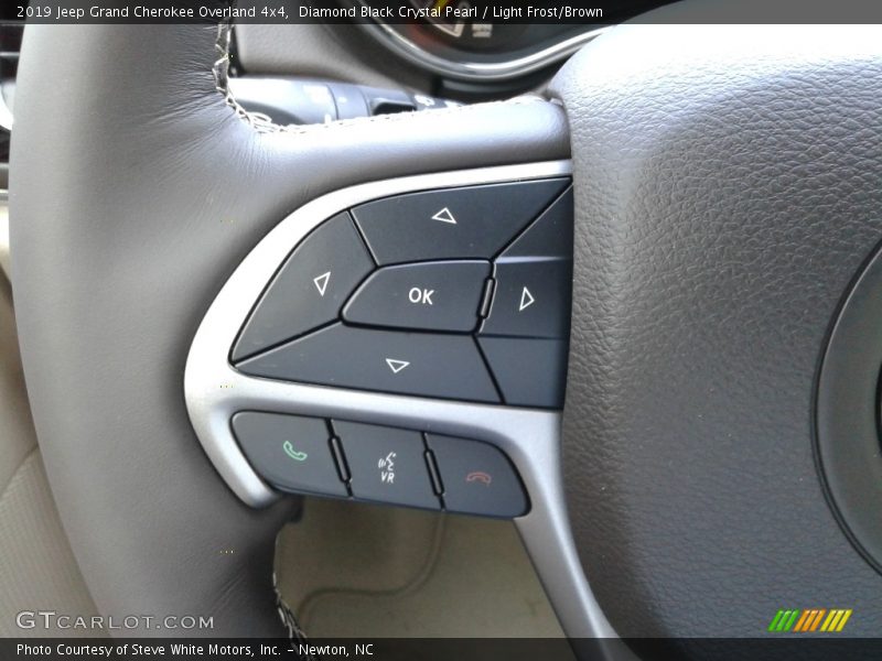 Diamond Black Crystal Pearl / Light Frost/Brown 2019 Jeep Grand Cherokee Overland 4x4