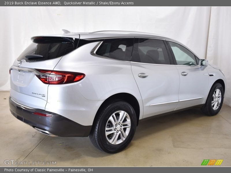 Quicksilver Metallic / Shale/Ebony Accents 2019 Buick Enclave Essence AWD