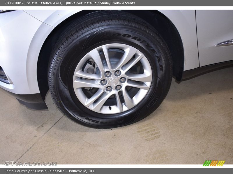 Quicksilver Metallic / Shale/Ebony Accents 2019 Buick Enclave Essence AWD