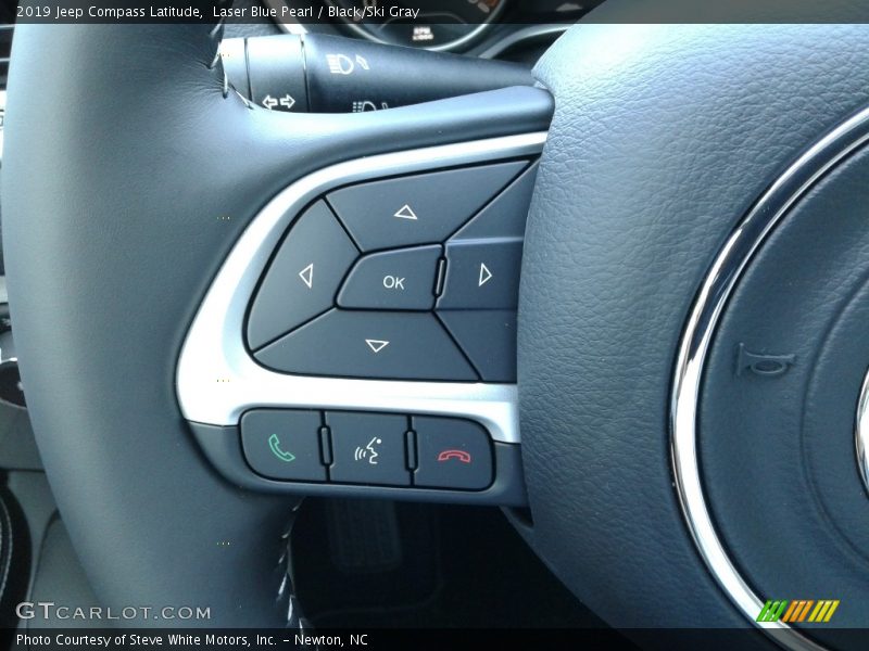 Laser Blue Pearl / Black/Ski Gray 2019 Jeep Compass Latitude
