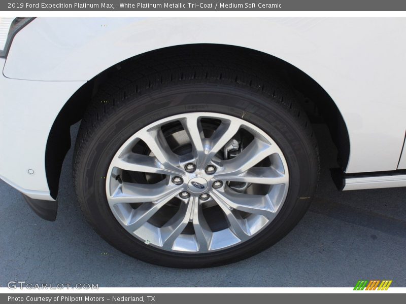 White Platinum Metallic Tri-Coat / Medium Soft Ceramic 2019 Ford Expedition Platinum Max