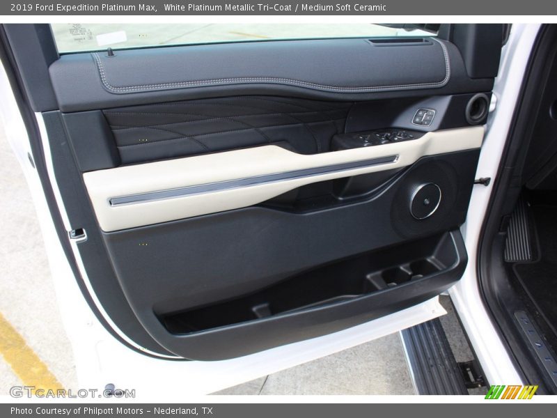White Platinum Metallic Tri-Coat / Medium Soft Ceramic 2019 Ford Expedition Platinum Max