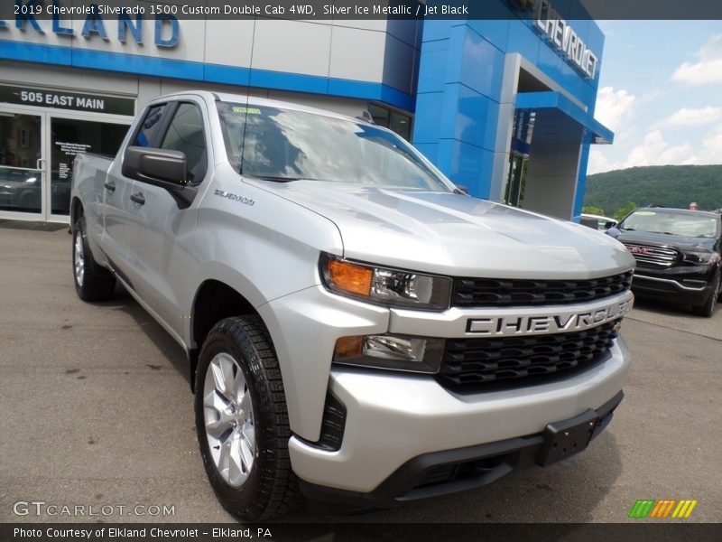 Silver Ice Metallic / Jet Black 2019 Chevrolet Silverado 1500 Custom Double Cab 4WD