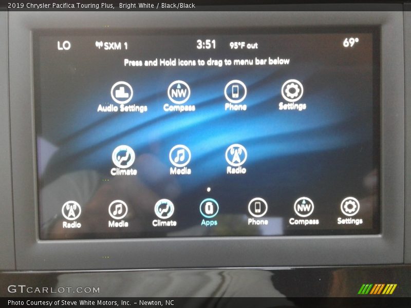 Bright White / Black/Black 2019 Chrysler Pacifica Touring Plus