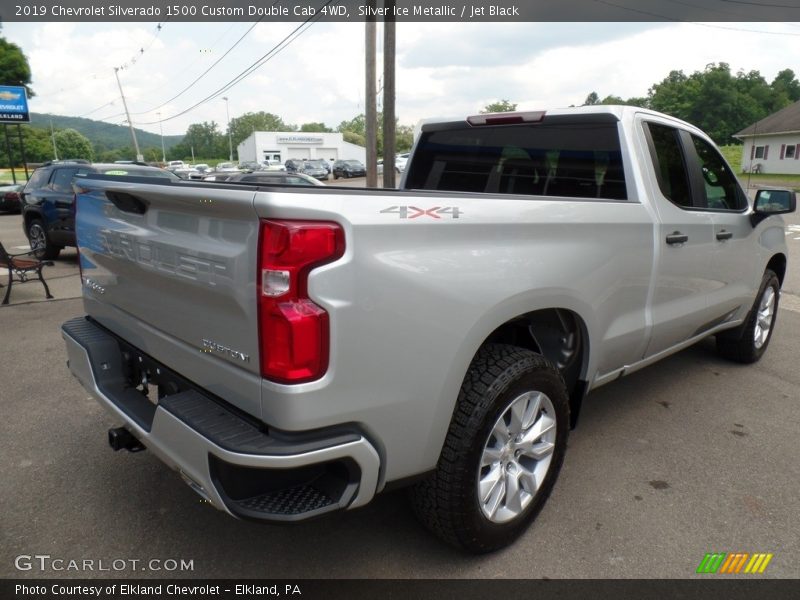 Silver Ice Metallic / Jet Black 2019 Chevrolet Silverado 1500 Custom Double Cab 4WD