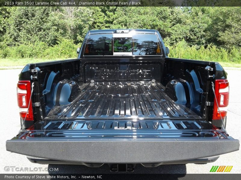 Diamond Black Crystal Pearl / Black 2019 Ram 3500 Laramie Crew Cab 4x4