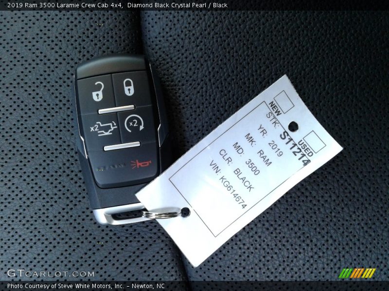 Keys of 2019 3500 Laramie Crew Cab 4x4