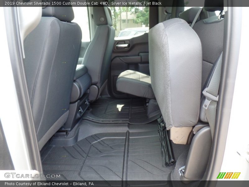 Silver Ice Metallic / Jet Black 2019 Chevrolet Silverado 1500 Custom Double Cab 4WD