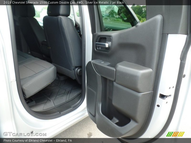 Silver Ice Metallic / Jet Black 2019 Chevrolet Silverado 1500 Custom Double Cab 4WD