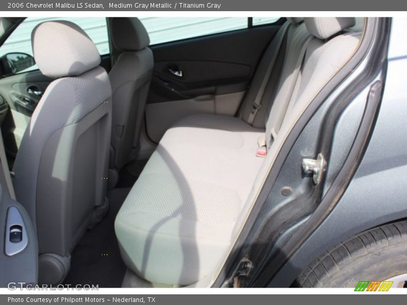 Medium Gray Metallic / Titanium Gray 2006 Chevrolet Malibu LS Sedan