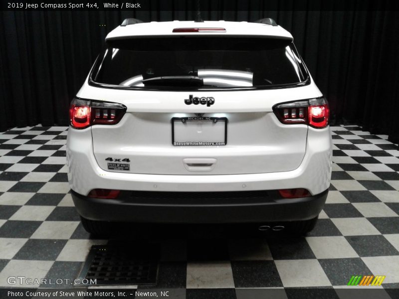 White / Black 2019 Jeep Compass Sport 4x4