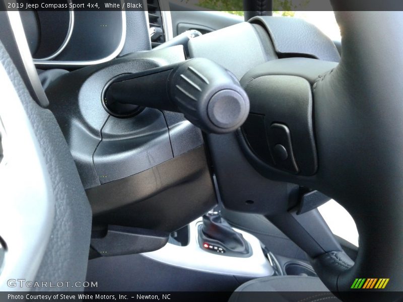 White / Black 2019 Jeep Compass Sport 4x4