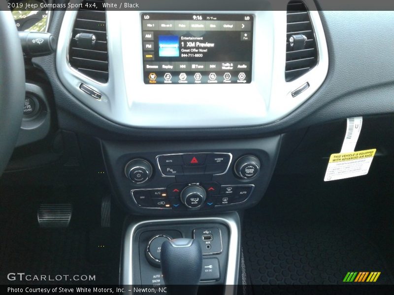 White / Black 2019 Jeep Compass Sport 4x4