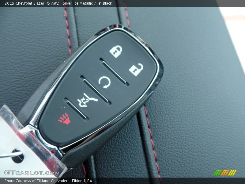 Silver Ice Metallic / Jet Black 2019 Chevrolet Blazer RS AWD