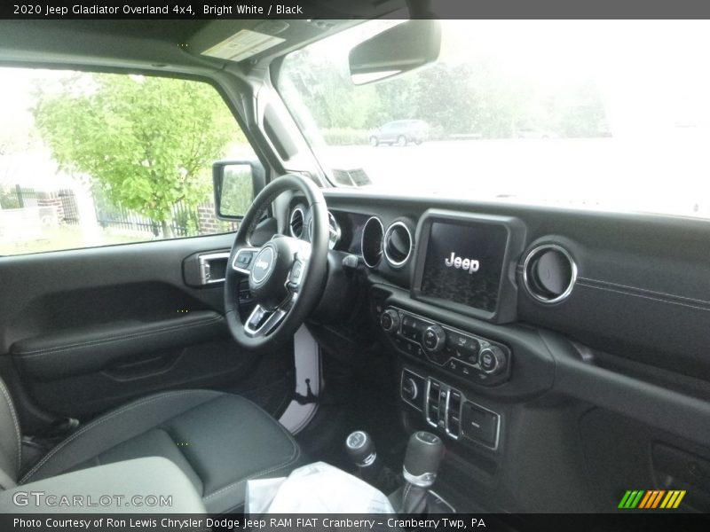 Bright White / Black 2020 Jeep Gladiator Overland 4x4