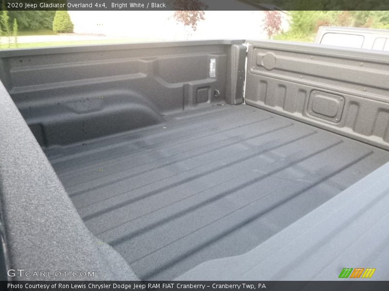 Bright White / Black 2020 Jeep Gladiator Overland 4x4