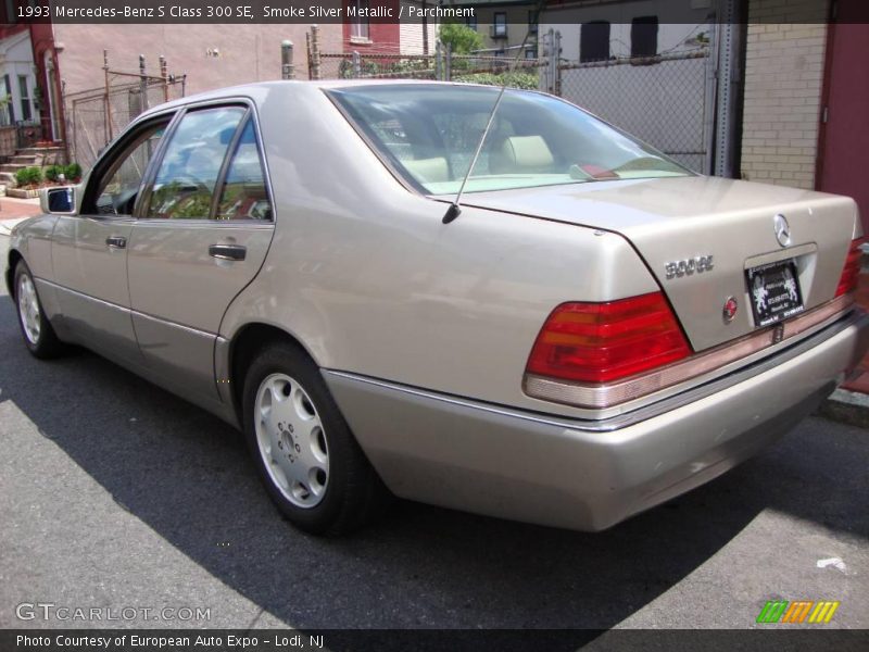 Smoke Silver Metallic / Parchment 1993 Mercedes-Benz S Class 300 SE