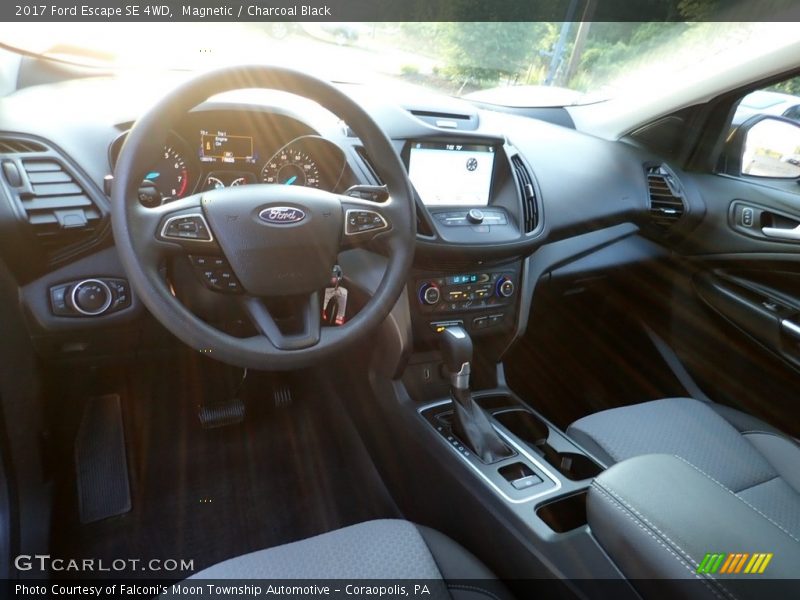 Magnetic / Charcoal Black 2017 Ford Escape SE 4WD