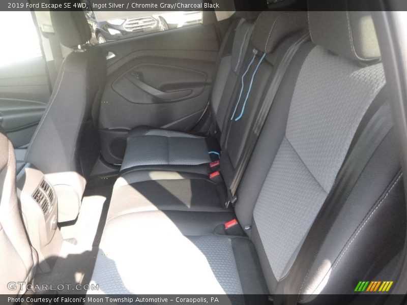 Ingot Silver / Chromite Gray/Charcoal Black 2019 Ford Escape SE 4WD