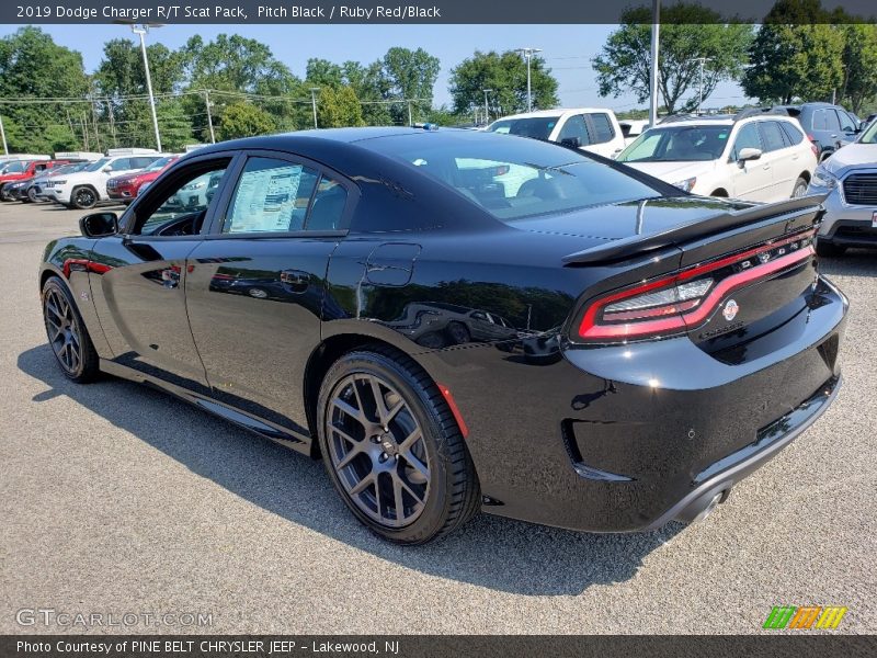 Pitch Black / Ruby Red/Black 2019 Dodge Charger R/T Scat Pack