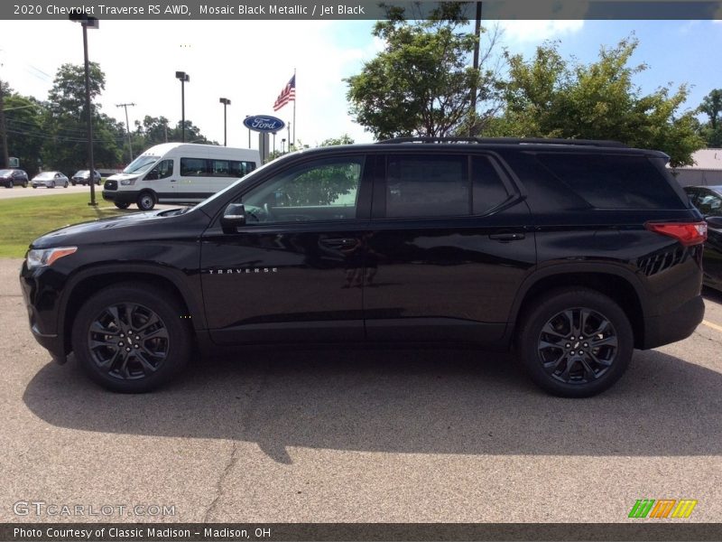 Mosaic Black Metallic / Jet Black 2020 Chevrolet Traverse RS AWD