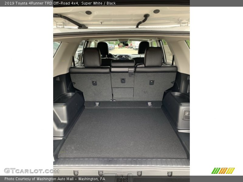 Super White / Black 2019 Toyota 4Runner TRD Off-Road 4x4