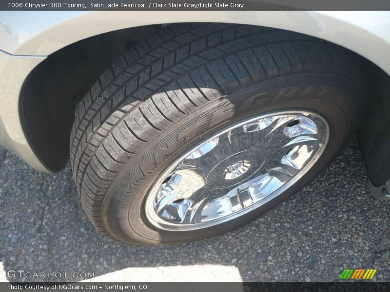 Satin Jade Pearlcoat / Dark Slate Gray/Light Slate Gray 2006 Chrysler 300 Touring