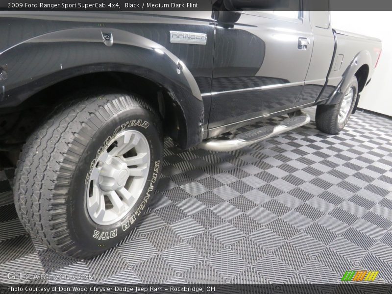 Black / Medium Dark Flint 2009 Ford Ranger Sport SuperCab 4x4