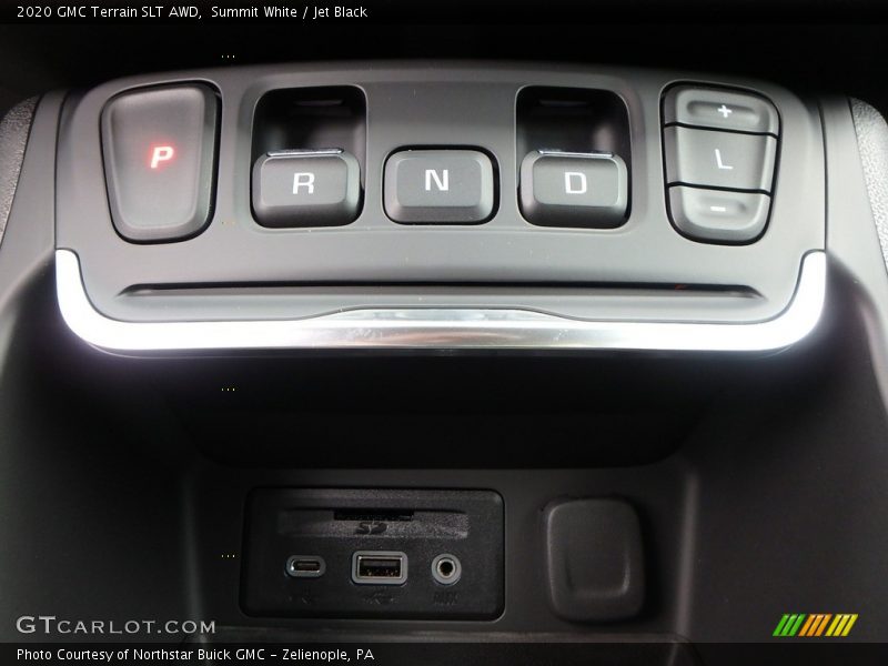 Summit White / Jet Black 2020 GMC Terrain SLT AWD