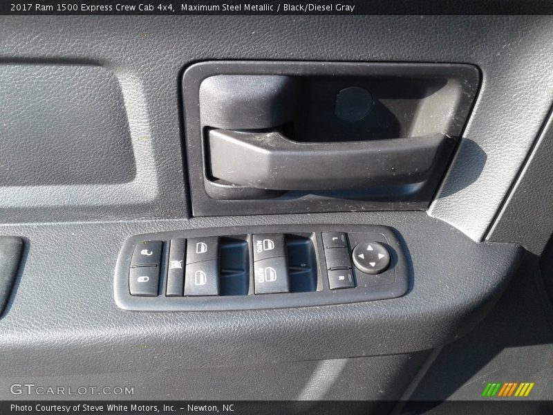Maximum Steel Metallic / Black/Diesel Gray 2017 Ram 1500 Express Crew Cab 4x4