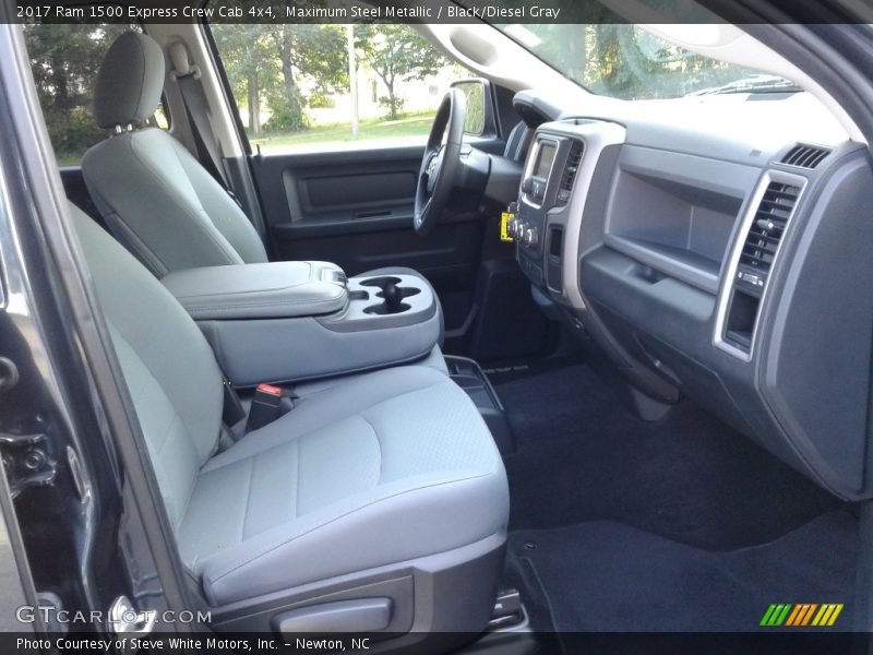 Maximum Steel Metallic / Black/Diesel Gray 2017 Ram 1500 Express Crew Cab 4x4