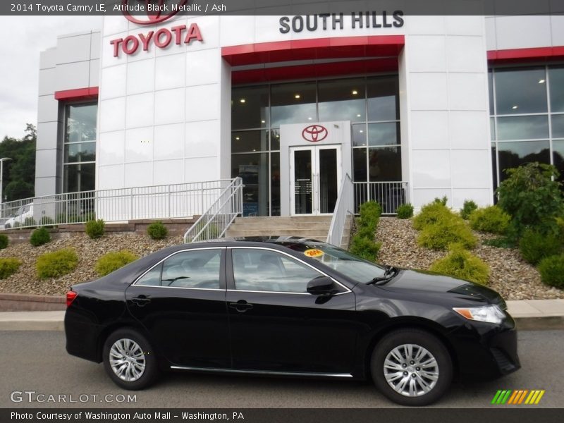 Attitude Black Metallic / Ash 2014 Toyota Camry LE