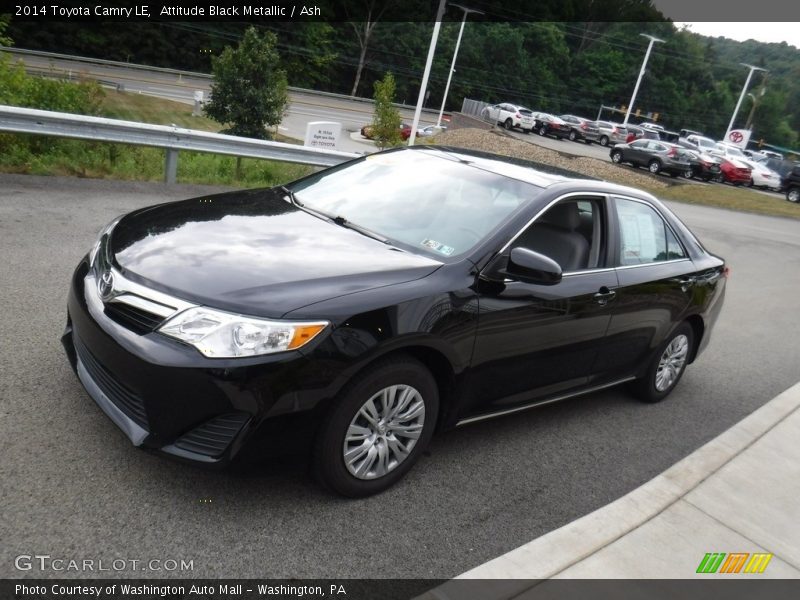 Attitude Black Metallic / Ash 2014 Toyota Camry LE