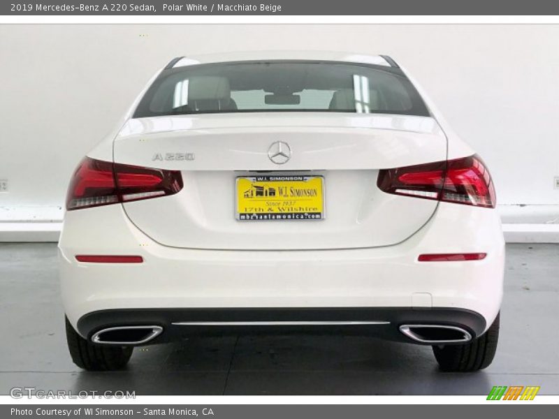 Polar White / Macchiato Beige 2019 Mercedes-Benz A 220 Sedan