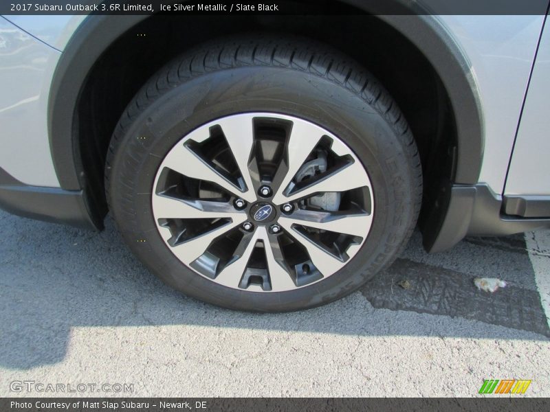 Ice Silver Metallic / Slate Black 2017 Subaru Outback 3.6R Limited