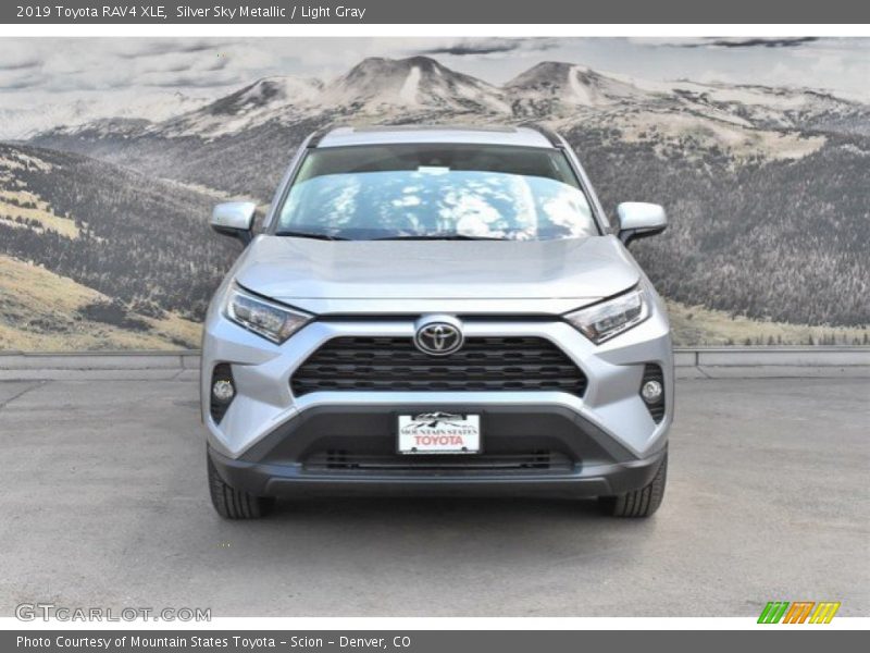 Silver Sky Metallic / Light Gray 2019 Toyota RAV4 XLE