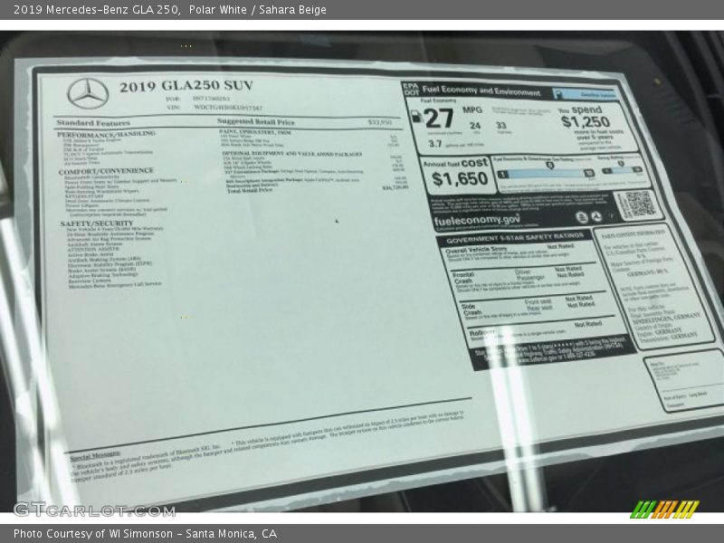Polar White / Sahara Beige 2019 Mercedes-Benz GLA 250