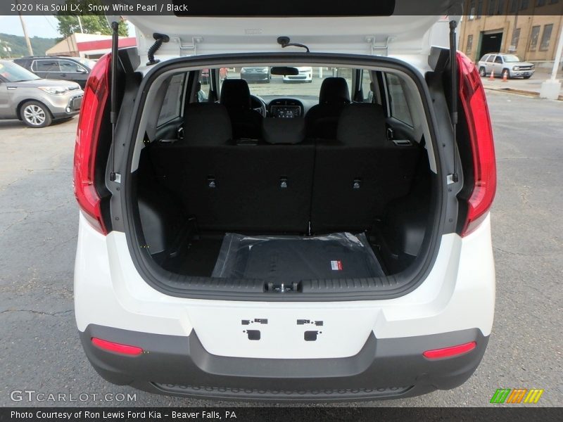 Snow White Pearl / Black 2020 Kia Soul LX