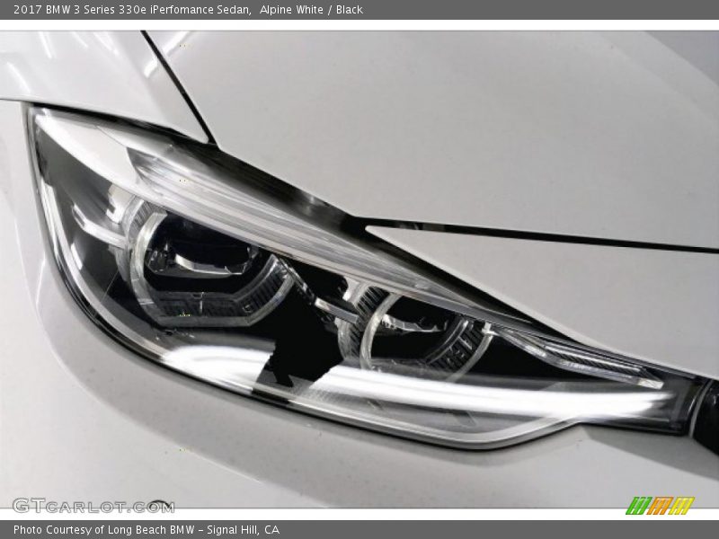 Alpine White / Black 2017 BMW 3 Series 330e iPerfomance Sedan