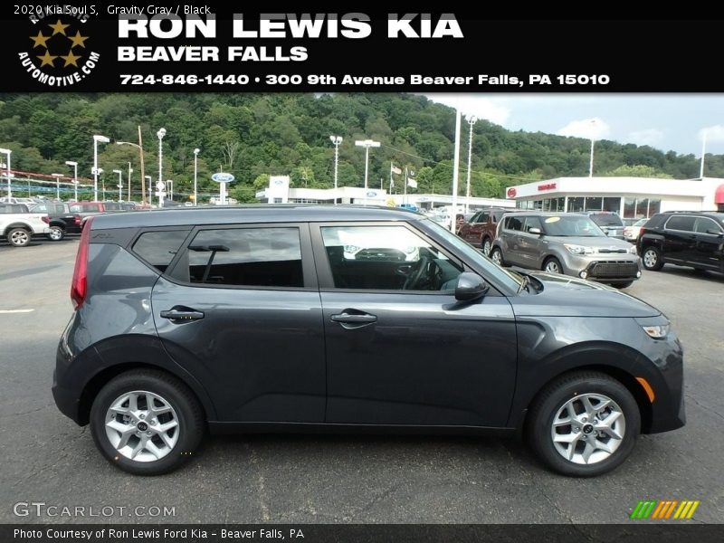 Gravity Gray / Black 2020 Kia Soul S