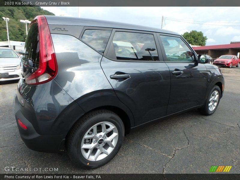 Gravity Gray / Black 2020 Kia Soul S