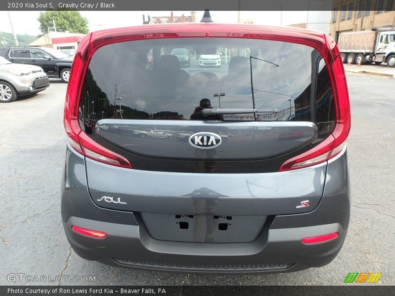 Gravity Gray / Black 2020 Kia Soul S