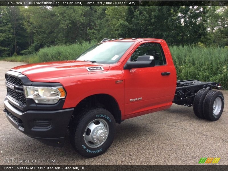 Front 3/4 View of 2019 3500 Tradesman Regular Cab 4x4