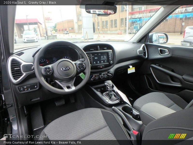 Gravity Gray / Black 2020 Kia Soul S